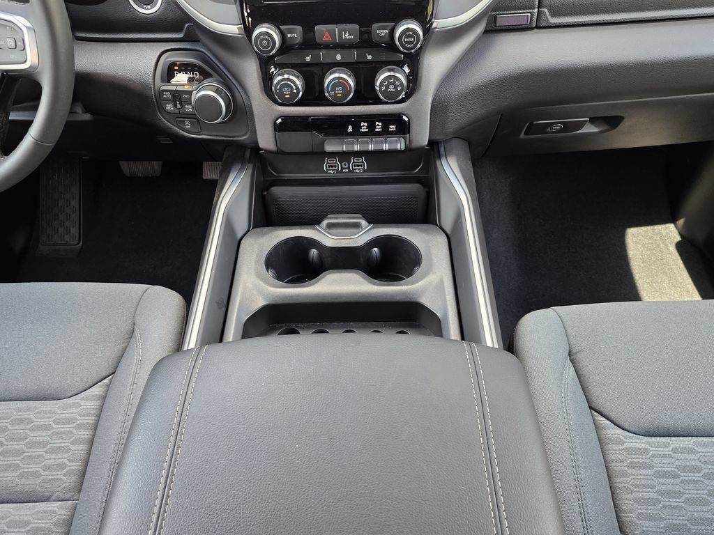 Used 2026 RAM 1500 Big Horn AWD/4WD image 19