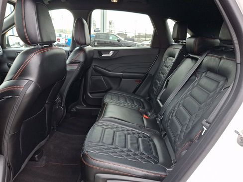 Used 2023 Ford Escape ST-Line Elite w/ Premium Technology Package image 10