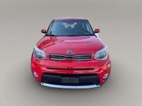 Used 2018 Kia Soul + FWD image 11