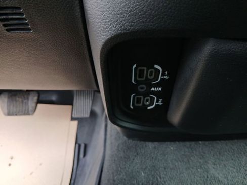 Used 2022 RAM 1500 Big Horn image 42