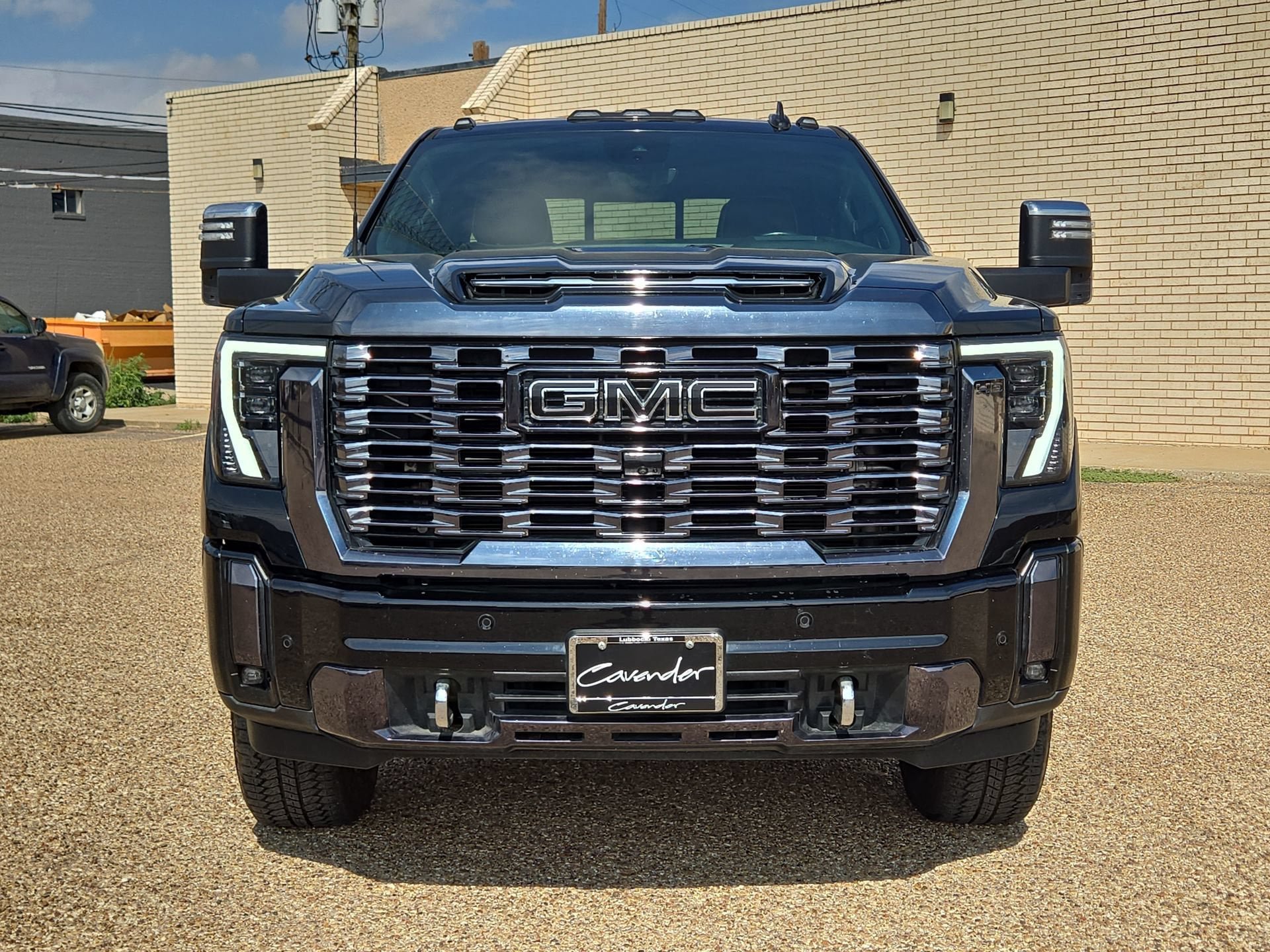 Used 2024 GMC Sierra 2500 Denali Ultimate AWD/4WD image 10