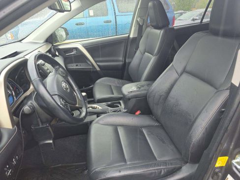 Used 2014 Toyota RAV4 Limited AWD/4WD image 3