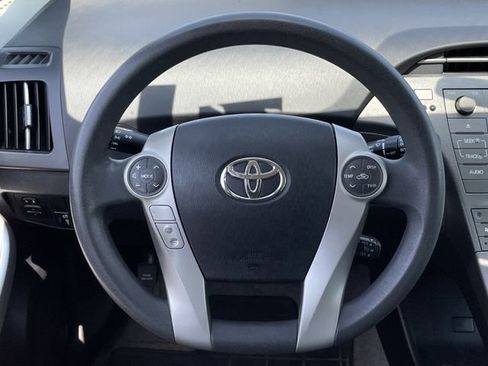 Used 2014 Toyota Prius Two FWD image 12
