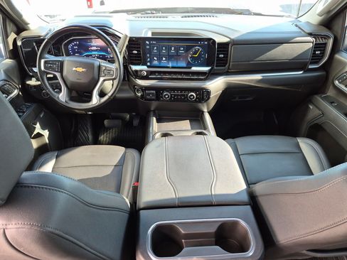 Used 2024 Chevrolet Silverado 3500 LTZ w/ LTZ Premium Package AWD/4WD image 28