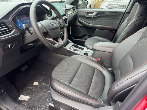 New 2026 Ford Escape ST-Line w/ Tech Pack #1 image 9