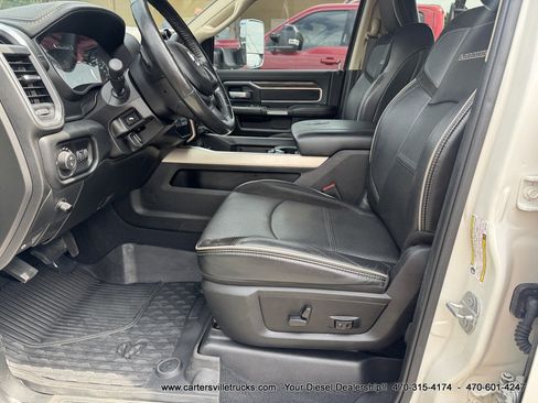 Used 2019 RAM 2500 Laramie AWD/4WD image 13