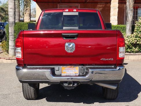 Used 2024 RAM 2500 Tradesman w/ Chrome Appearance Group AWD/4WD image 7