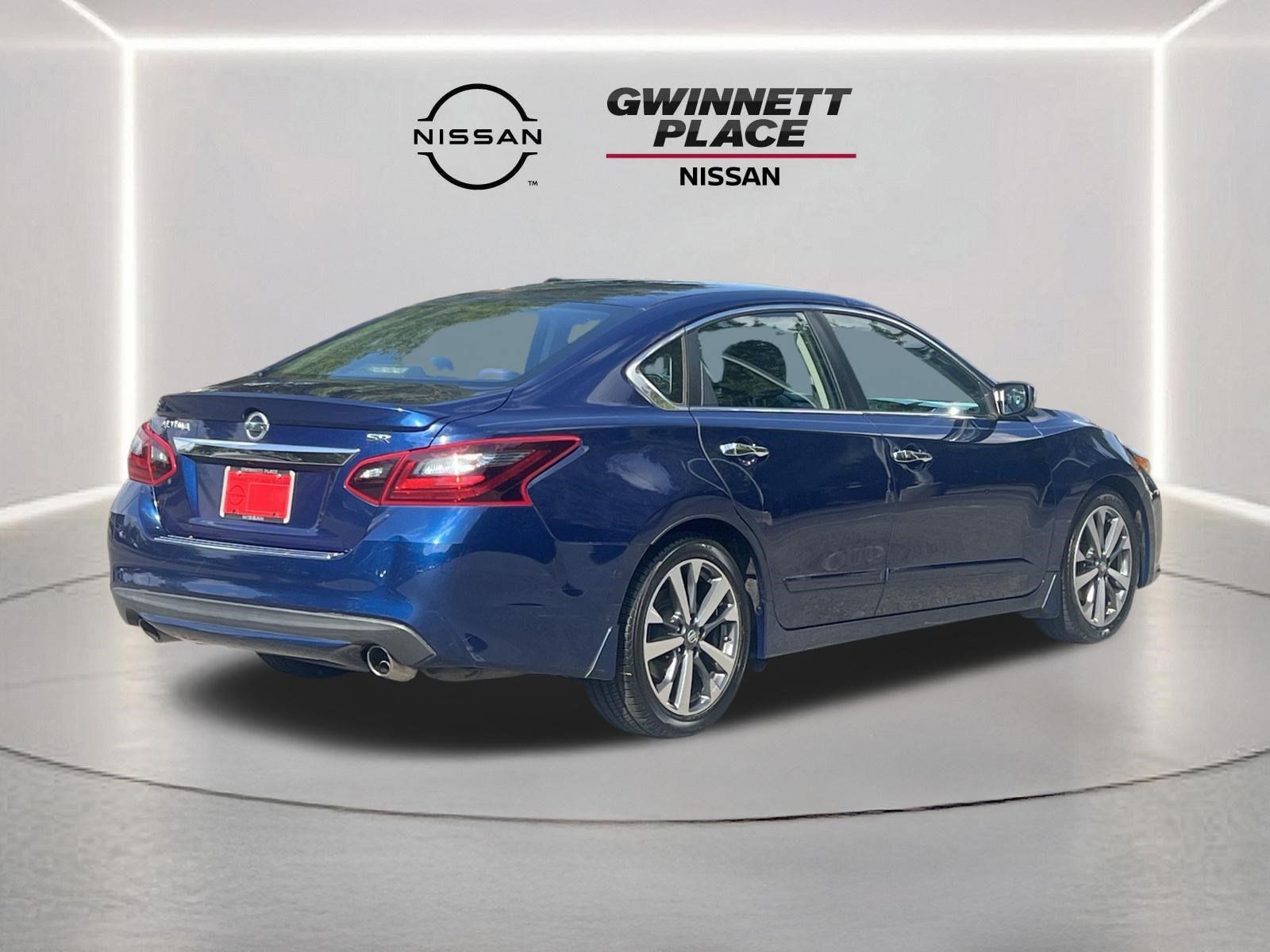 Used 2017 Nissan Altima 2.5 SR FWD image 23