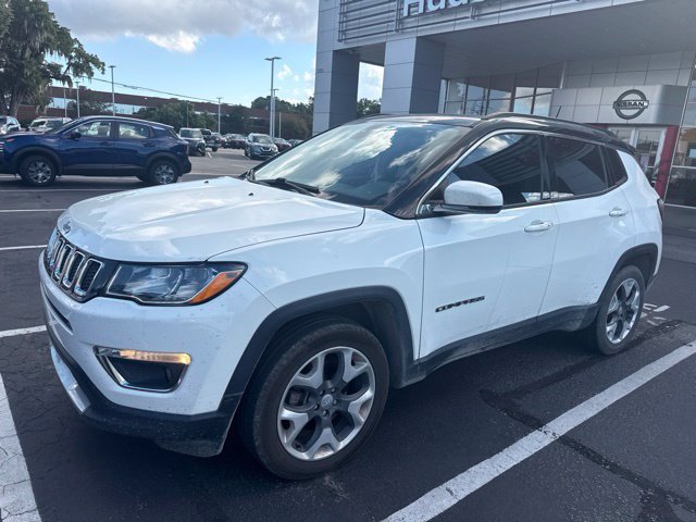 Used 2018 Jeep Compass Limited w/ Safe & Security Group AWD/4WD image 5