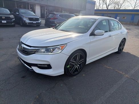 Certified 2017 Honda Accord Sport image 8