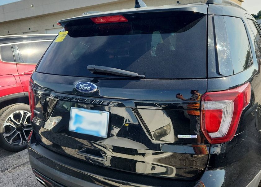 Used 2016 Ford Explorer Sport AWD/4WD image 4