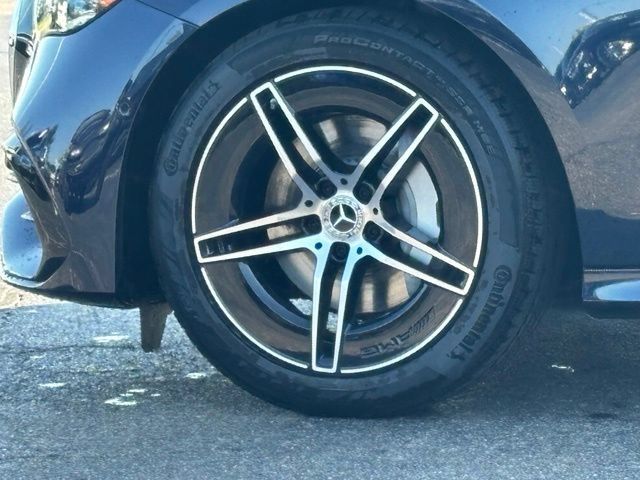 New 2027 Mercedes-Benz E 350 4MATIC Sedan image 7