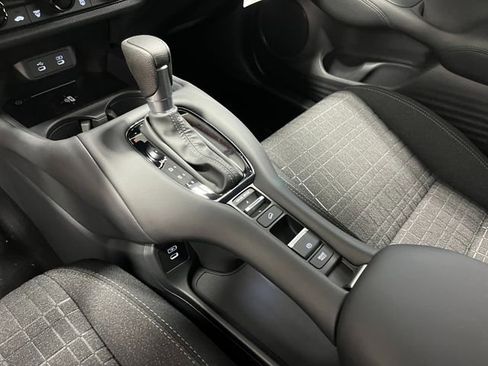 New 2026 Honda HR-V LX image 12