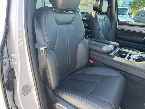 New 2025 Jeep Wagoneer Series II image 64