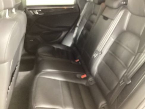Used 2016 Porsche Macan S AWD/4WD image 22