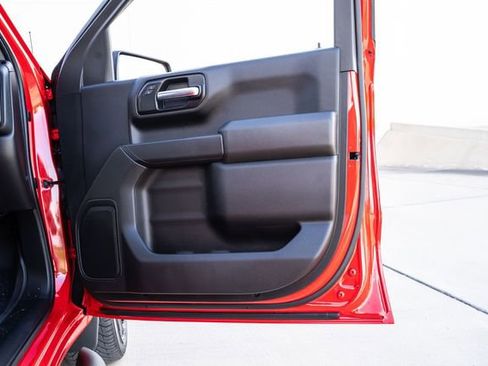 Used 2022 Chevrolet Silverado 1500 Custom w/ Rally Edition image 27