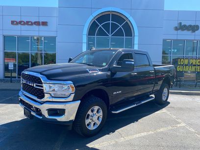 Used 2024 RAM 2500 Big Horn w/ Bed Utility Group