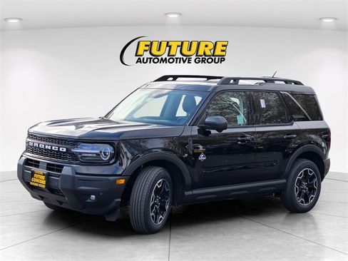 New 2025 Ford Bronco Sport Outer Banks w/ Outer Banks Tech Package+ image 2