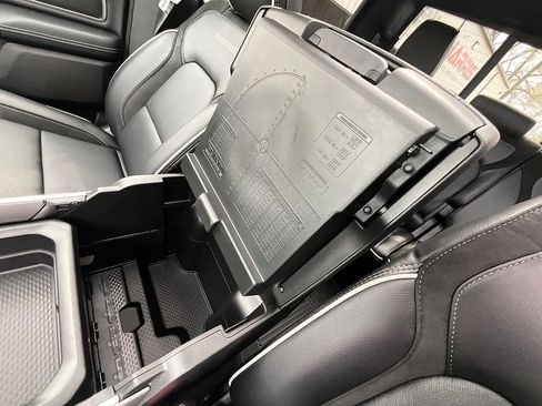 New 2026 RAM 1500 Laramie w/ Night Edition AWD/4WD image 26