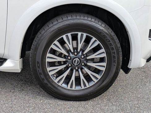 Used 2022 Nissan Armada SL w/ Midnight Edition Package image 11