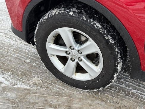 Used 2014 Toyota RAV4 XLE image 10