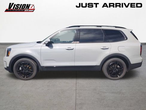 Used 2025 Kia Telluride SX Prestige X-Line AWD/4WD image 2
