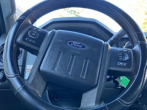 Used 2016 Ford F550 4x4 Crew Cab Super Duty image 20