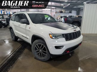 Used 2018 Jeep Grand Cherokee Trailhawk w/ Trailhawk Luxury Group AWD/4WD video 1