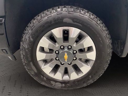 New 2026 Chevrolet Silverado 2500 Custom w/ Custom Value Package AWD/4WD image 10