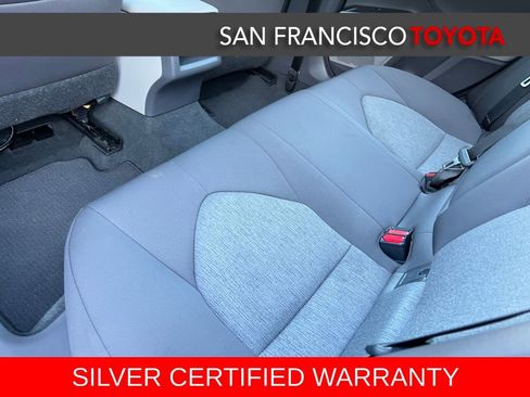 Certified 2018 Toyota Camry LE image 16