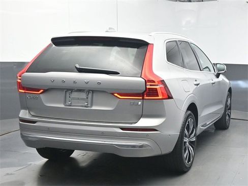 Used 2023 Volvo XC60 B5 Plus w/ Protection Package Premier image 7