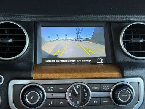 Used 2016 Land Rover LR4 HSE AWD/4WD image 58