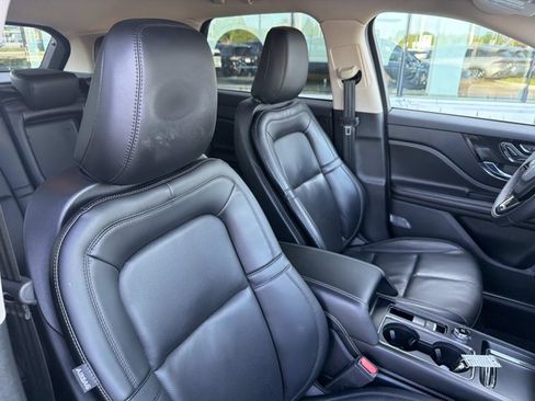 Certified 2023 Lincoln Corsair FWD w/ Equipment Group 101A image 19