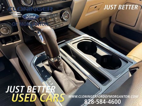 Used 2020 Ford F150 Lariat w/ Trailer Tow Package image 27