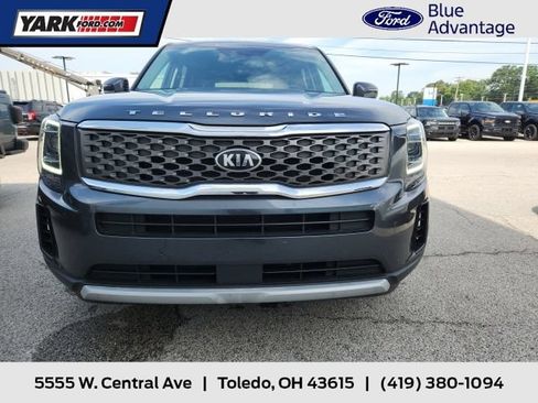 Used 2021 Kia Telluride LX FWD image 1