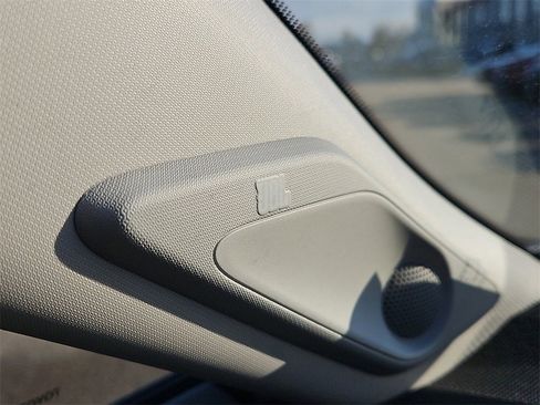 New 2025 Toyota RAV4 Limited image 14