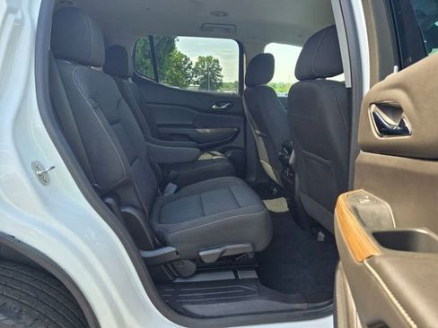 Used 2023 GMC Acadia SLE w/ Driver Convenience Package AWD/4WD image 15
