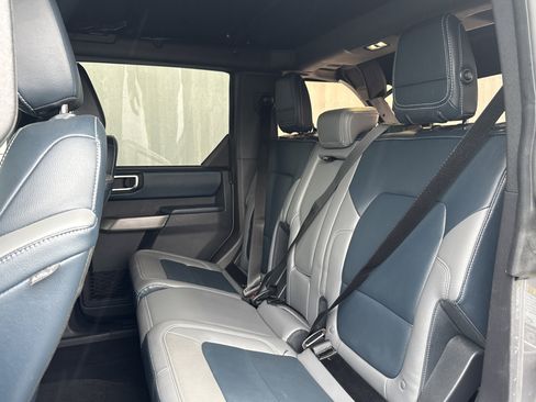 Used 2022 Ford Bronco Outer Banks image 21