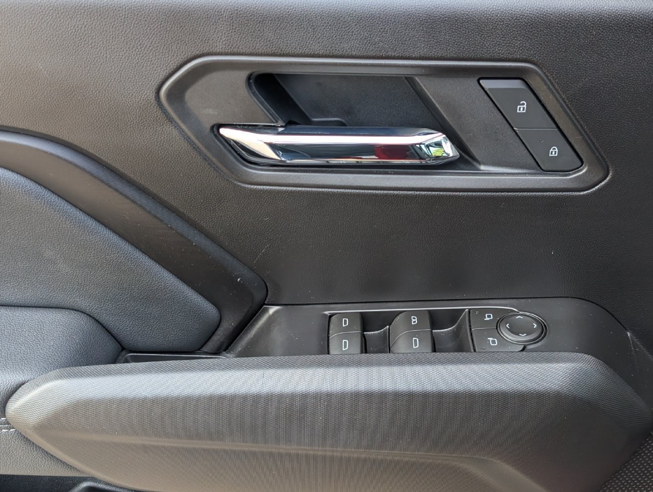 Used 2026 GMC Canyon Elevation w/ Convenience Package RWD image 25