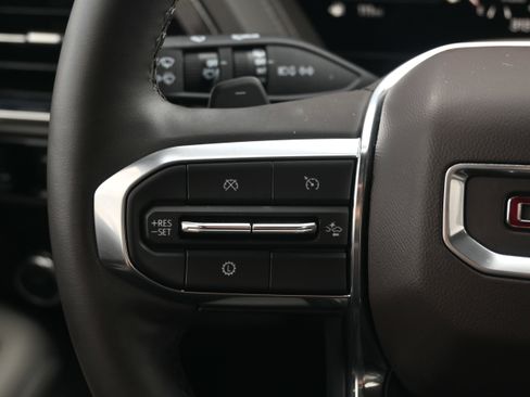 Used 2025 GMC Yukon Elevation w/ Technology Package image 32