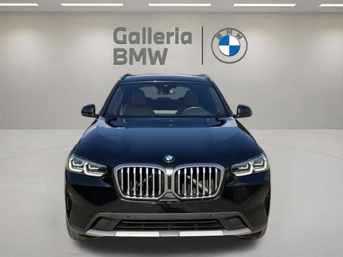 Used 2024 BMW X3 sDrive30i w/ Premium Package RWD image 3