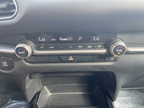 Used 2024 MAZDA CX-30 AWD 2.5 S w/ Select Sport Pkg image 19