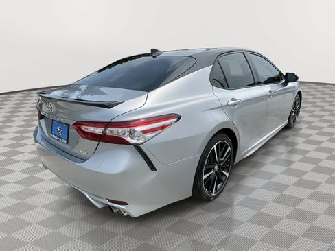 Used 2020 Toyota Camry XSE FWD image 15