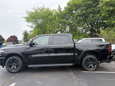 Certified 2025 RAM 1500 Big Horn AWD/4WD image 5