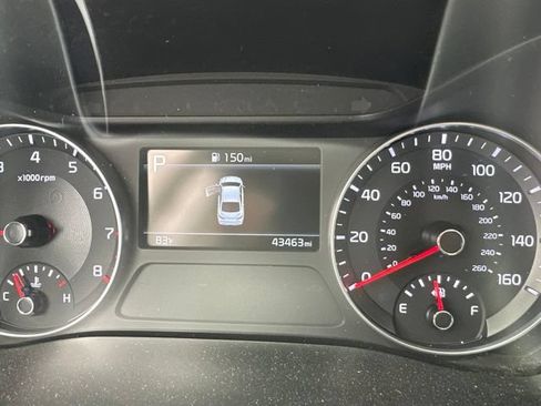 Used 2023 Kia Forte LXS FWD image 6