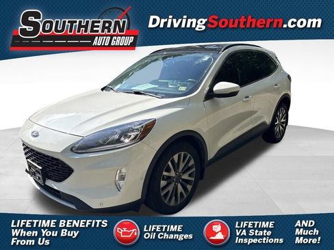 Used 2020 Ford Escape Titanium w/ Titanium Premium Package 2.0 AWD/4WD image 1