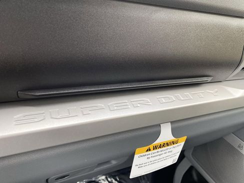 New 2026 Ford F250 XLT w/ XLT Premium Package image 28