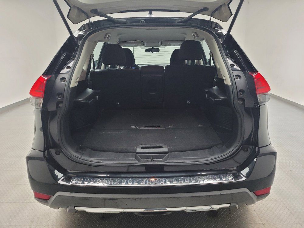 Used 2017 Nissan Rogue S AWD/4WD image 29
