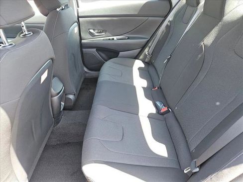 New 2026 Hyundai Elantra SE FWD image 16