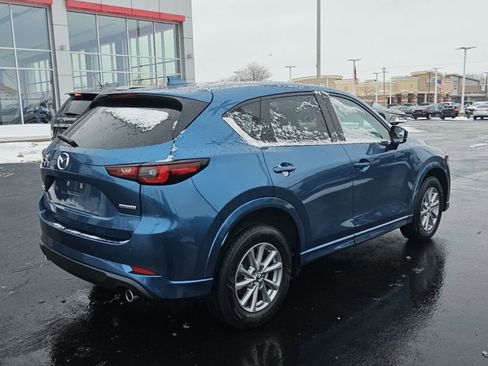 Used 2024 MAZDA CX-5 AWD 2.5 S w/ Select Package image 3